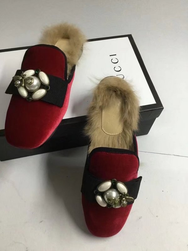 Gucci Hairy slippers 0018