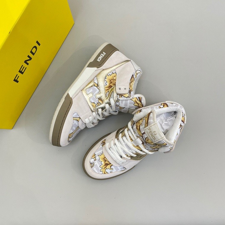 Super High End Prada Men And Women Shoes 009 (2022)