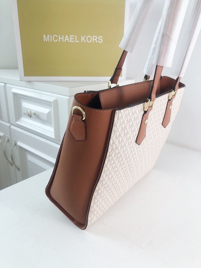 MICHAEL KORS Handbags 0024（2022）