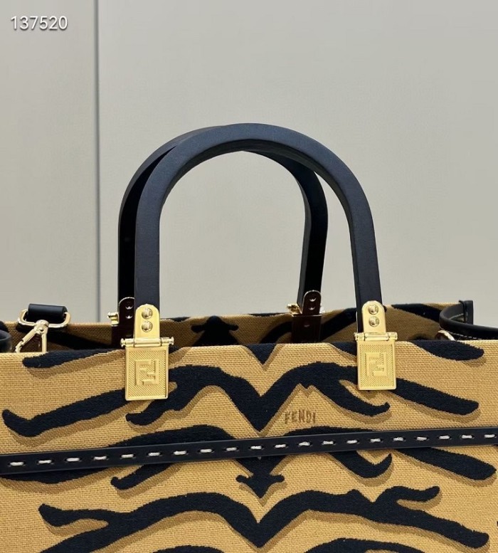 Fendi Super High End Handbags 0055（2022）