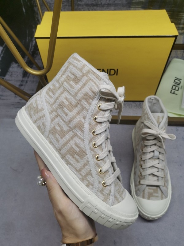 Fendi Short Boost Women Shoes 0013 (2022)