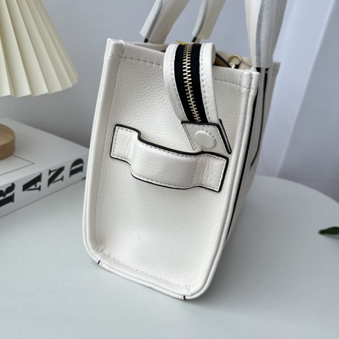Marc Jacobs Super High End Handbags 0036 (2022)
