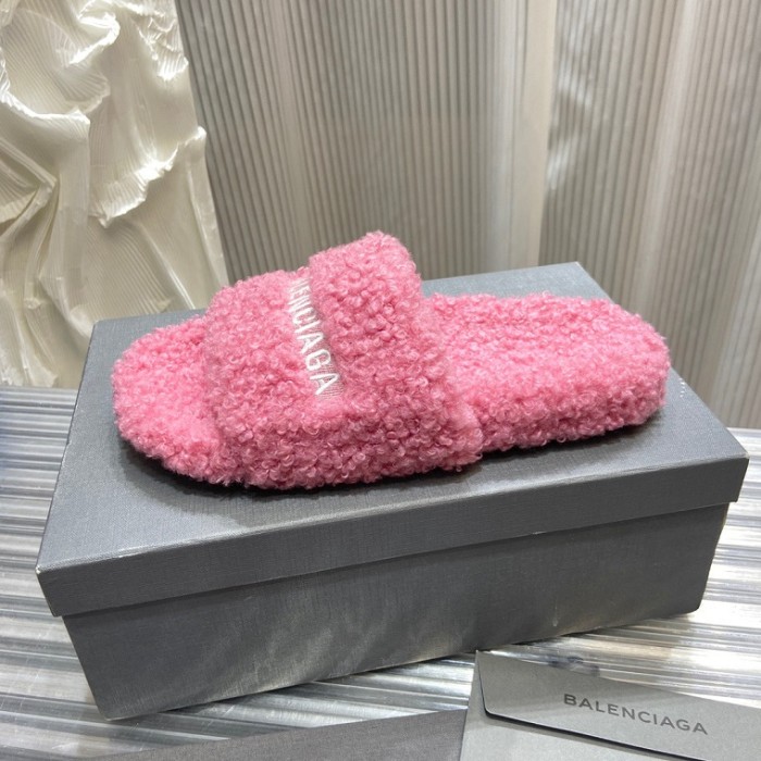 Balenciaga Hairy slippers 0021（2022）