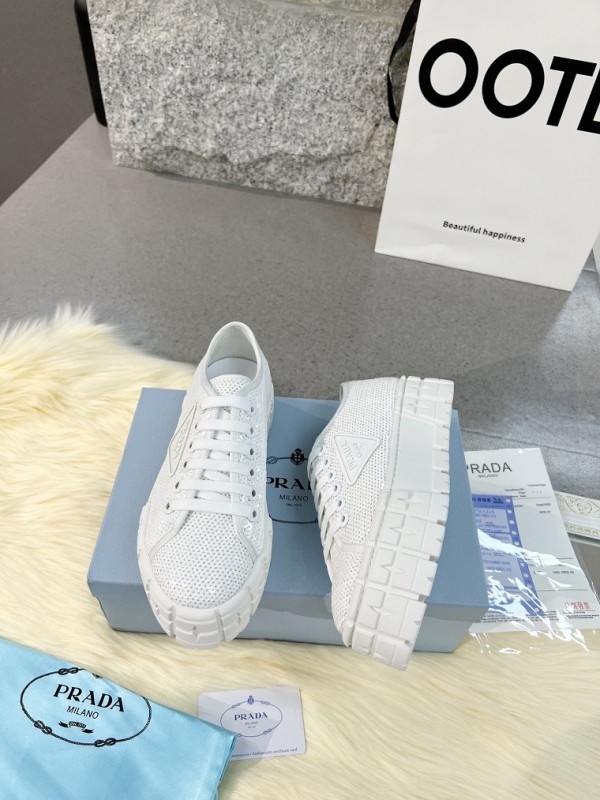 Prada Women Shoes 002 (2022)