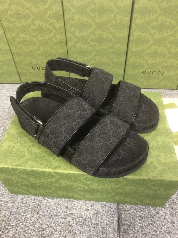 Gucci Slipper Women Shoes 0060（2022）