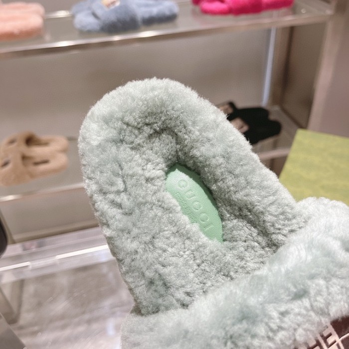 Gucci Hairy slippers 003 (2022)