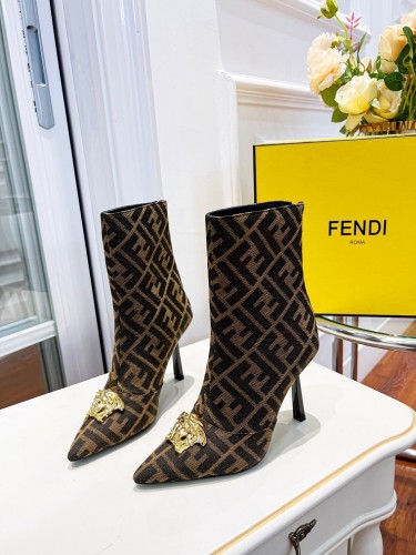 Fendi Short Boost Women Shoes 0019 (2022)