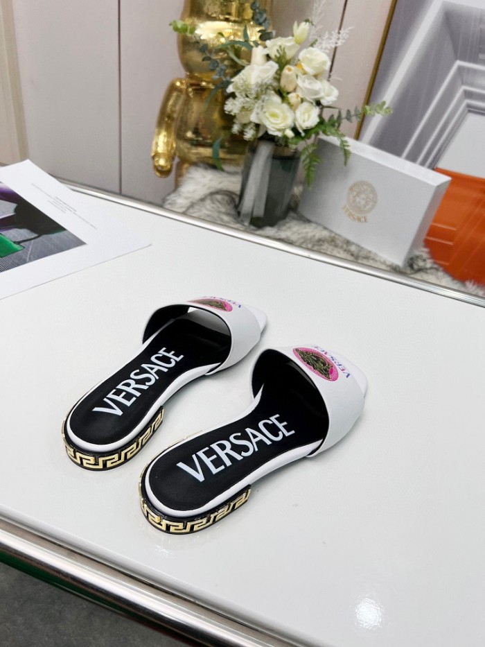 Versace Slippers Women Shoes 009（2022）