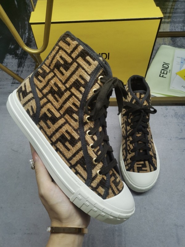 Fendi Short Boost Women Shoes 0014 (2022)
