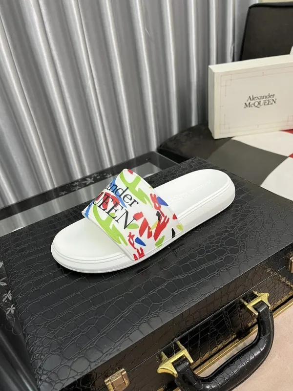 Alexander McQueen slipper 0021 (2022)