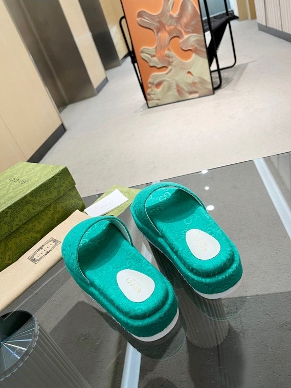 Gucci Slipper Women Shoes 0043（2022）