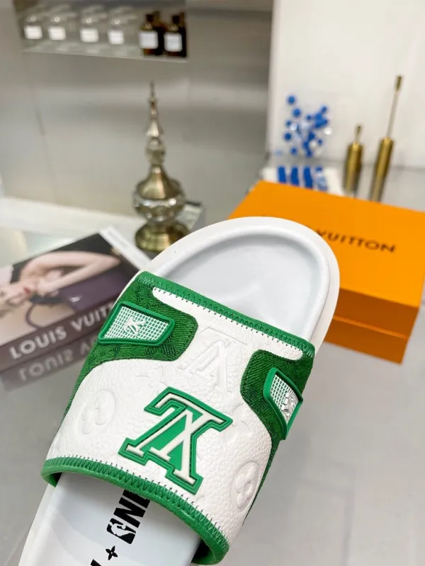 LV Slipper Men Shoes 0062（2022）
