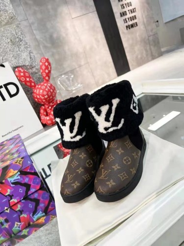 LV ugg Women Shoes 005（2022）