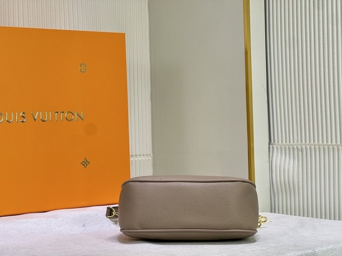 Louis Vuitton Handbags 0075 (2022)