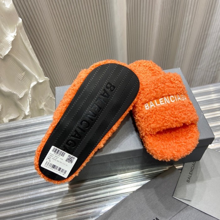 Balenciaga Hairy slippers 0019（2022）
