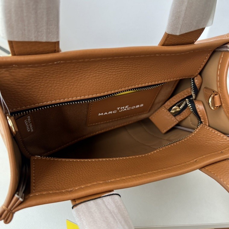 Marc Jacobs Super High End Handbags 0041 (2022)