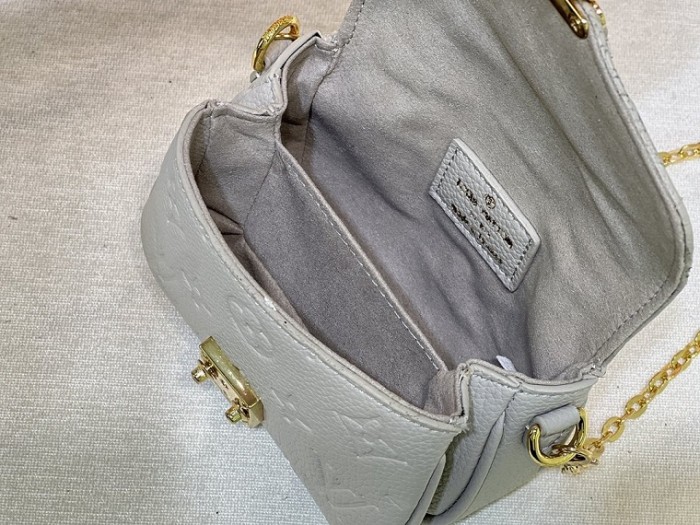 Louis Vuitton Handbags 0061 (2022)