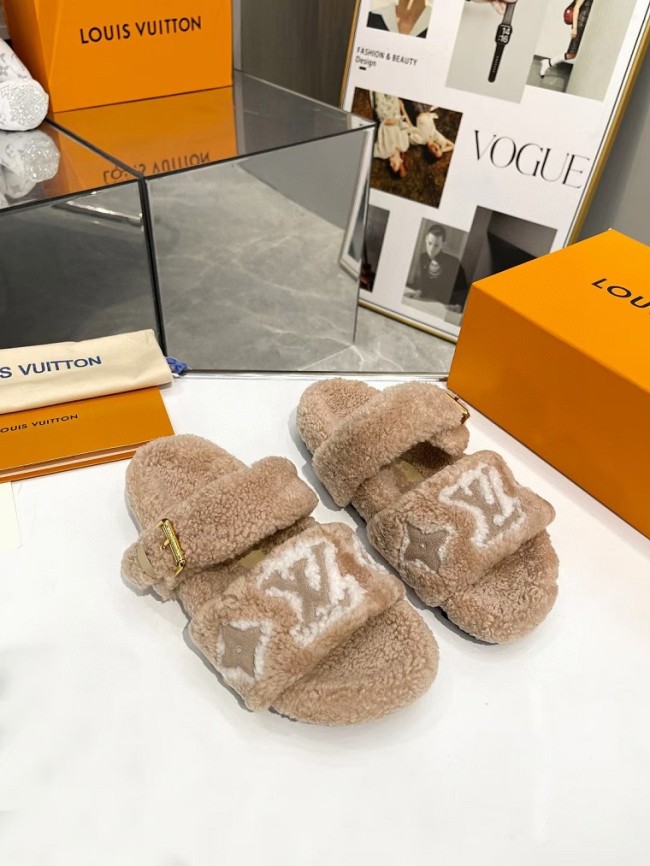 LV Hairy slippers 008 (2022)