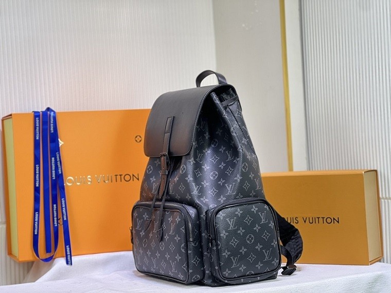 LV Backpack 006（2022）