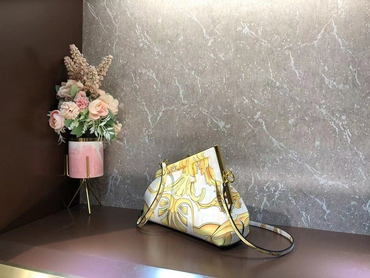 Fendi Super High End Handbags 0063（2022）