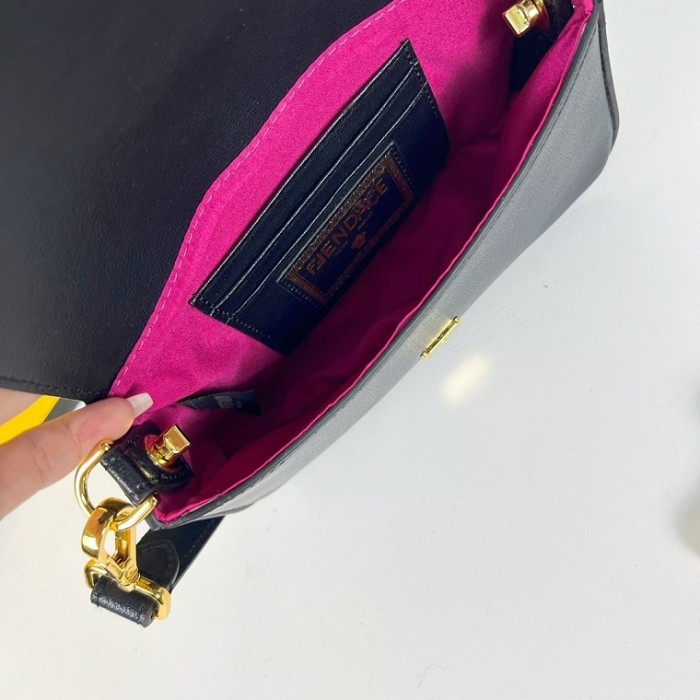 Fendi Handbag 0056（2022）