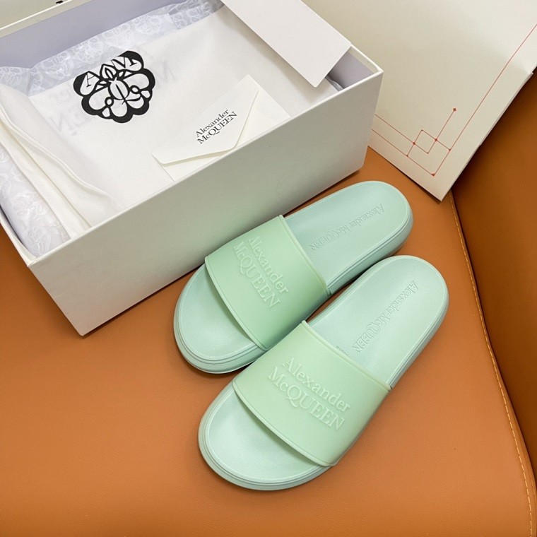 Alexander McQueen slipper 0027 (2022)
