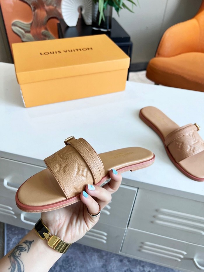 LV Slipper Women Shoes 0035（2022）