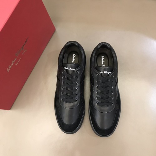 Ferragmo Designer Men Shoes 006 (2022)