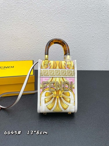 Fendi Super High End Handbags 0075（2022）