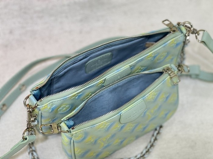Louis Vuitton Handbags 0093 (2022)
