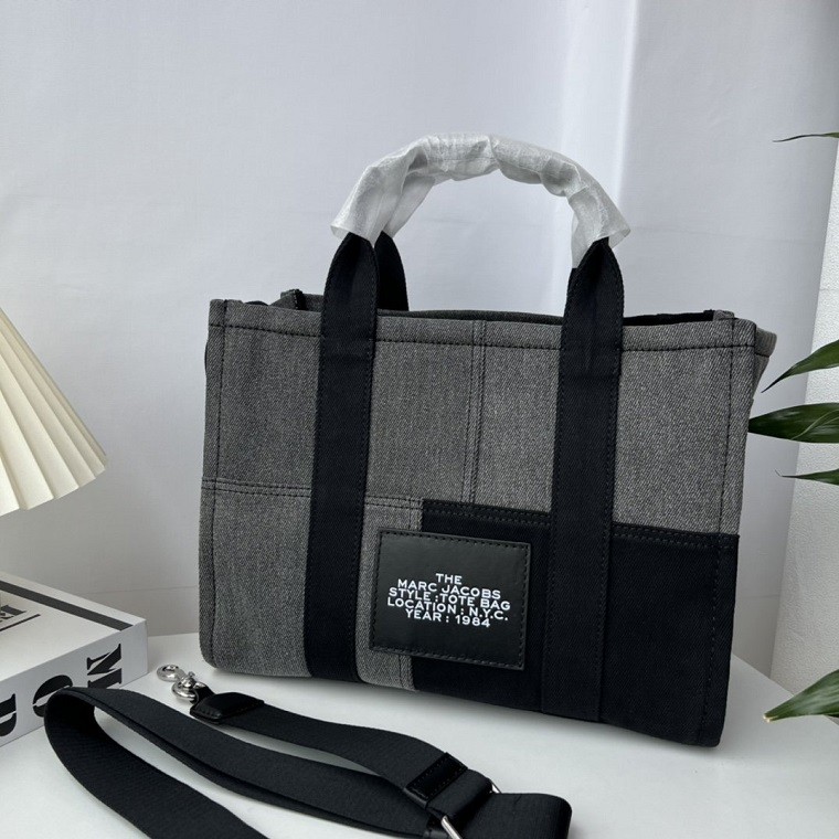 Marc Jacobs Super High End Handbags 0042 (2022)