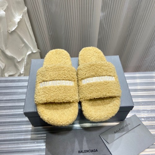 Balenciaga Hairy slippers 0020（2022）