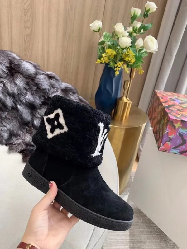 LV ugg Women Shoes 007（2022）