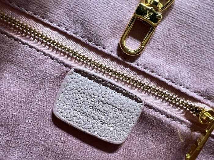 Louis Vuitton Handbags 0097 (2022)