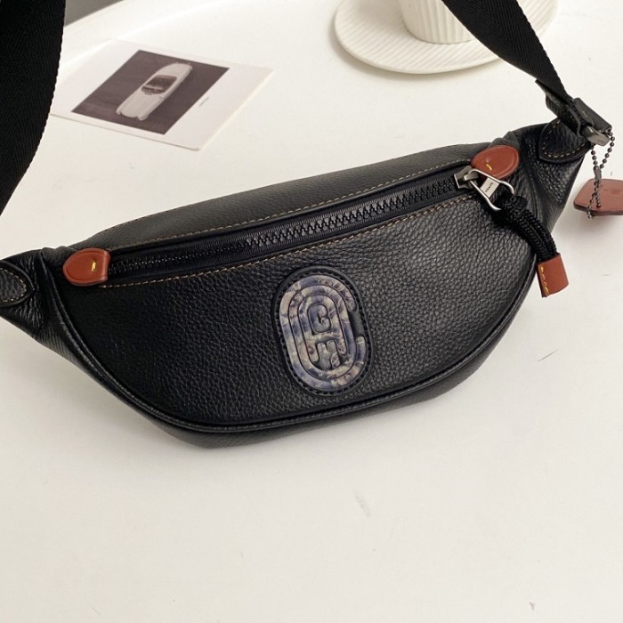 COACH Fanny Pack 0021 (2022)