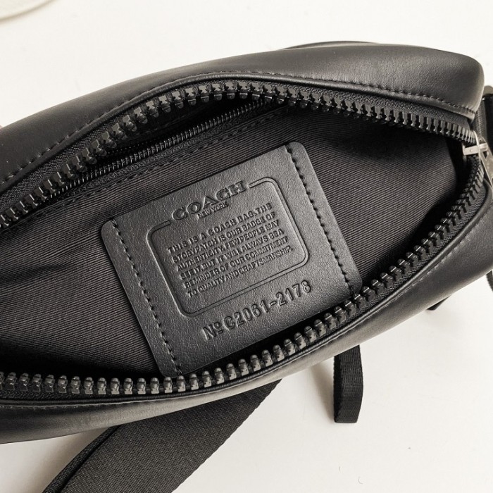 COACH Handbags 0018 (2022)