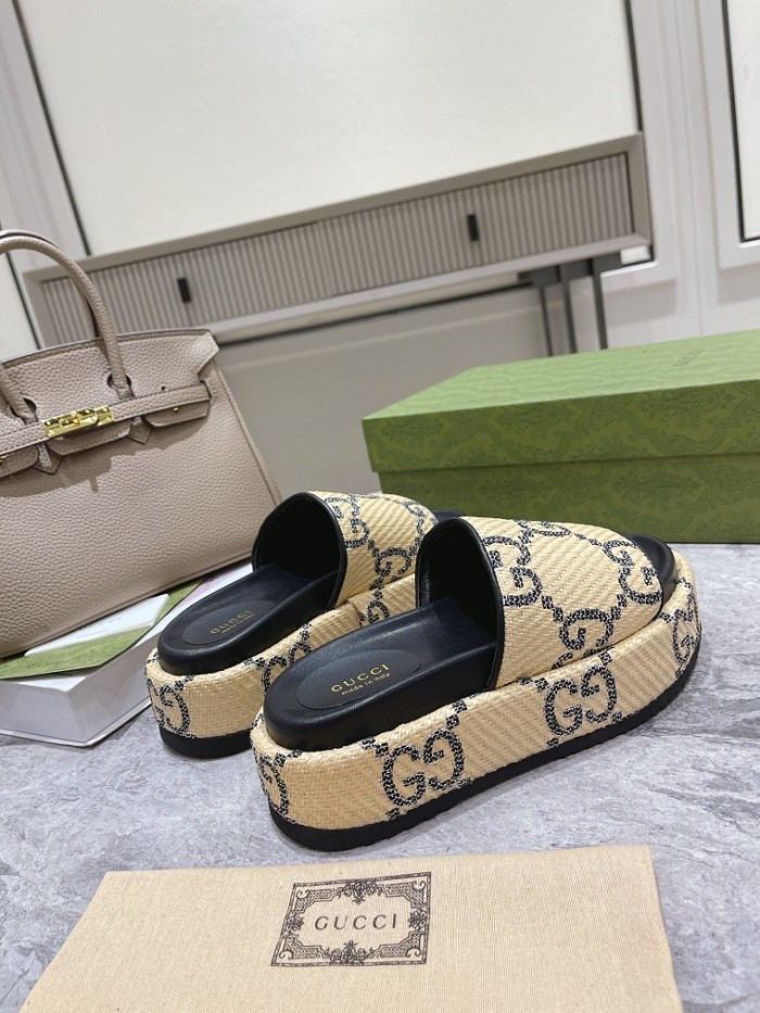 Gucci Slipper Women Shoes 0049（2022）