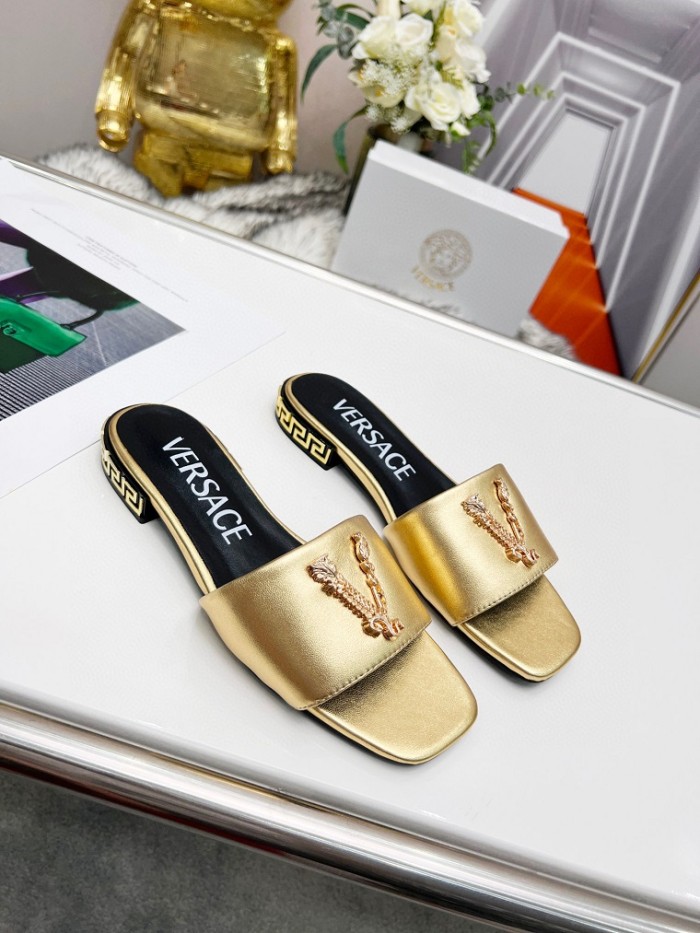 Versace Slippers Women Shoes 0026（2022）