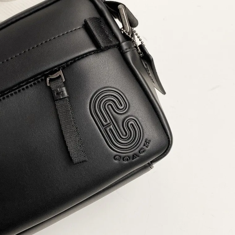 COACH Handbags 0018 (2022)