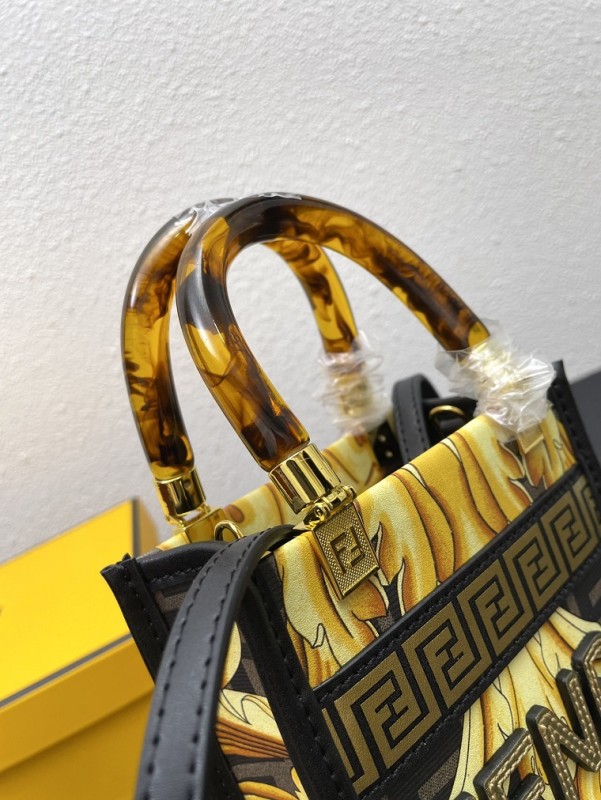 Fendi Super High End Handbags 0076（2022）