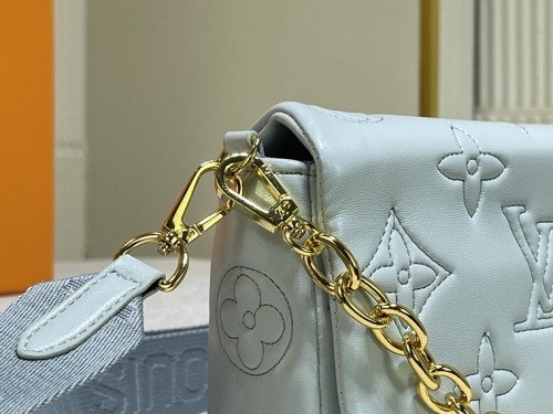 Louis Vuitton Handbags 0056 (2022)