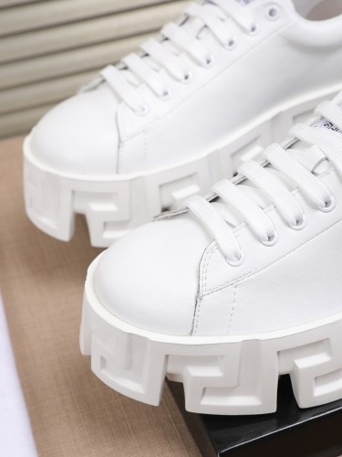 Versace Designer Men Shoes 0016（2022）