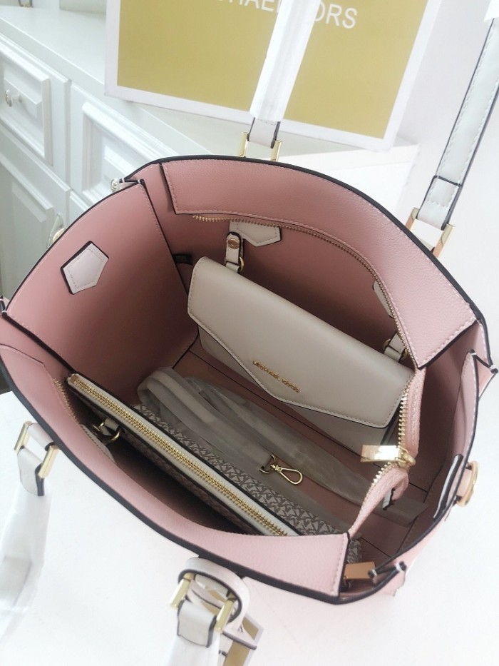 MICHAEL KORS Handbags 0022（2022）