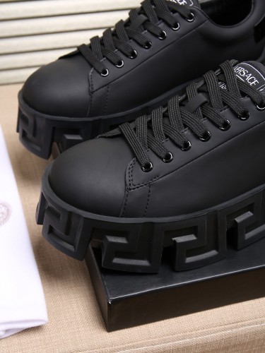 Versace Designer Men Shoes 0018（2022）