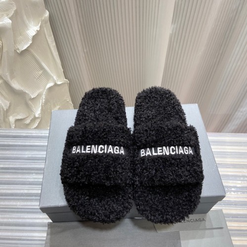 Balenciaga Hairy slippers 0023（2022）