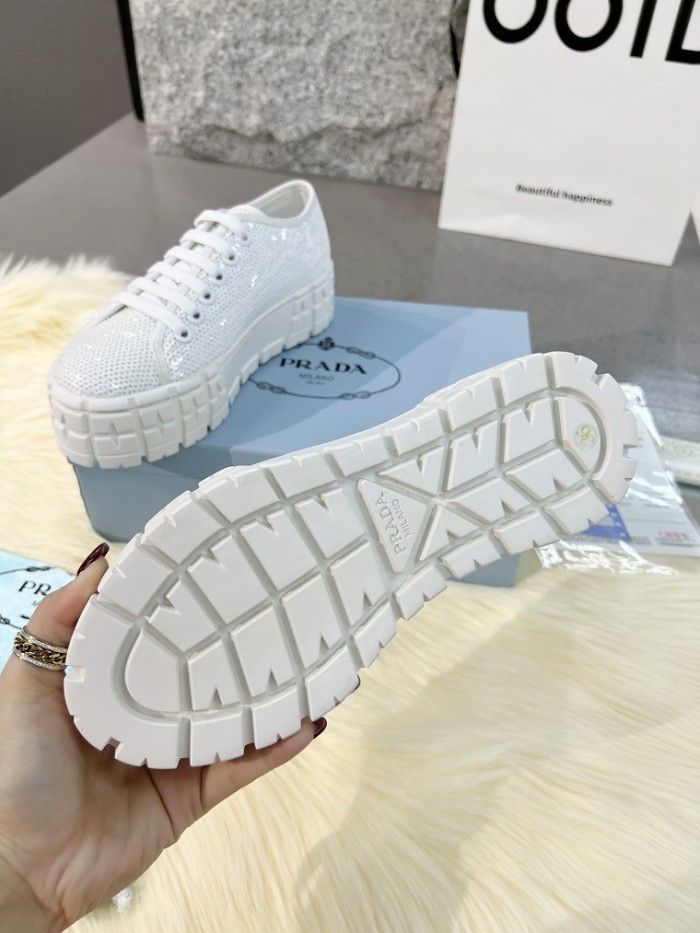 Prada Women Shoes 002 (2022)