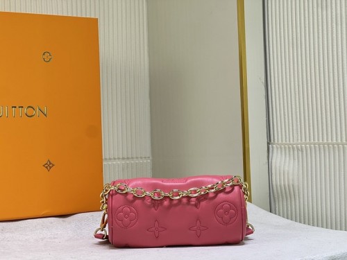 Louis Vuitton Handbags 0053 (2022)