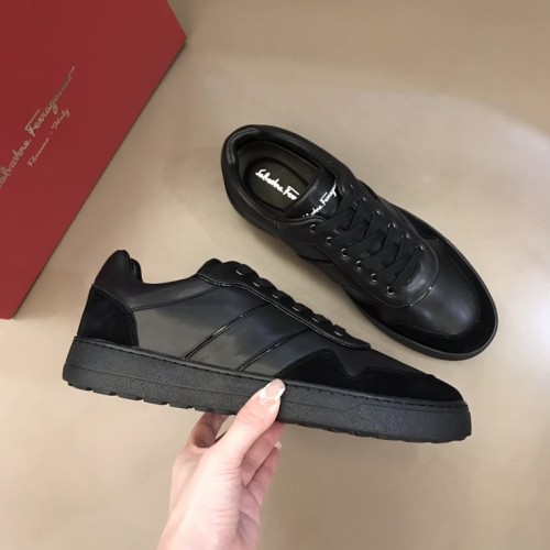 Ferragmo Designer Men Shoes 006 (2022)