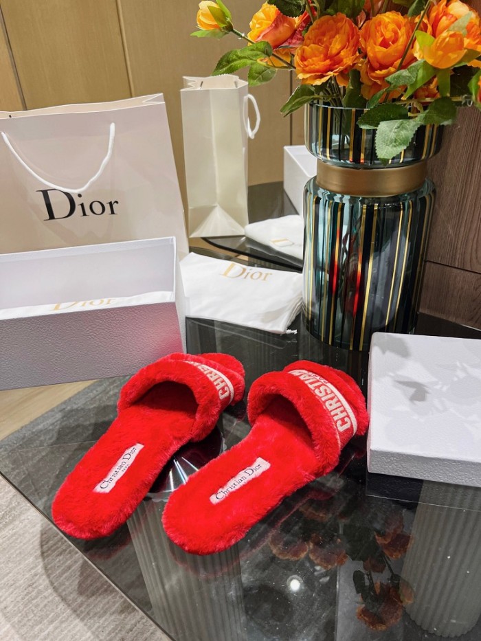 Dior Hairy slippers 005（2022）