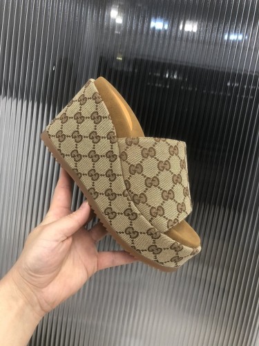 Gucci Slipper Women Shoes 0062（2022）